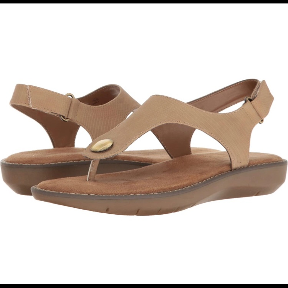 Aerosoles cushiony tan sandals
